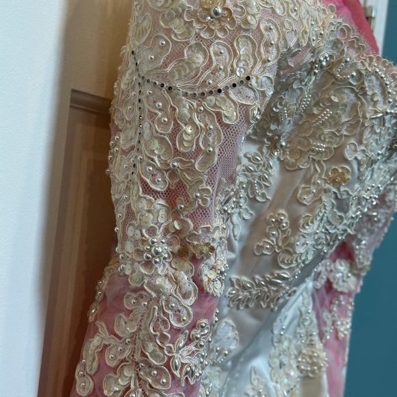 Vintage Designer Wedding Dress - Picture 8 of 14